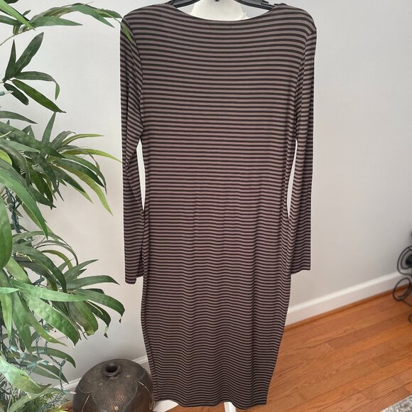 Bar III Slim Fit Dress, Size L, Long Sleeve, Black and Gray, 5% Spandex, New Tag - Picture 4 of 5